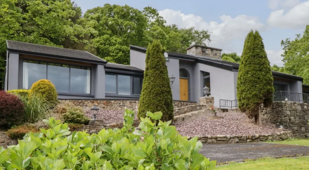 Hogan’s Irish Cottages